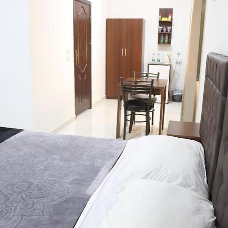 Salvador Dali Apartments Amman Extérieur photo