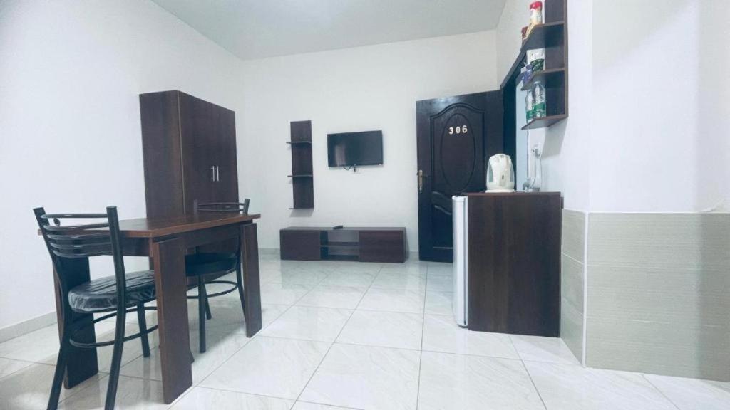 Salvador Dali Apartments Amman Extérieur photo