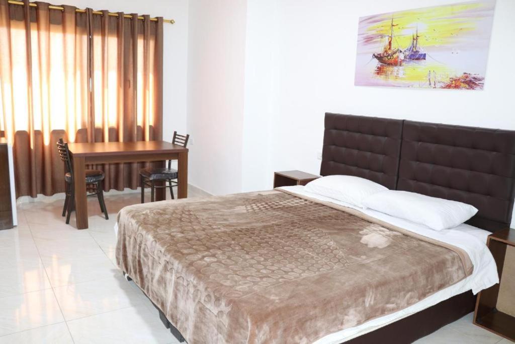 Salvador Dali Apartments Amman Extérieur photo