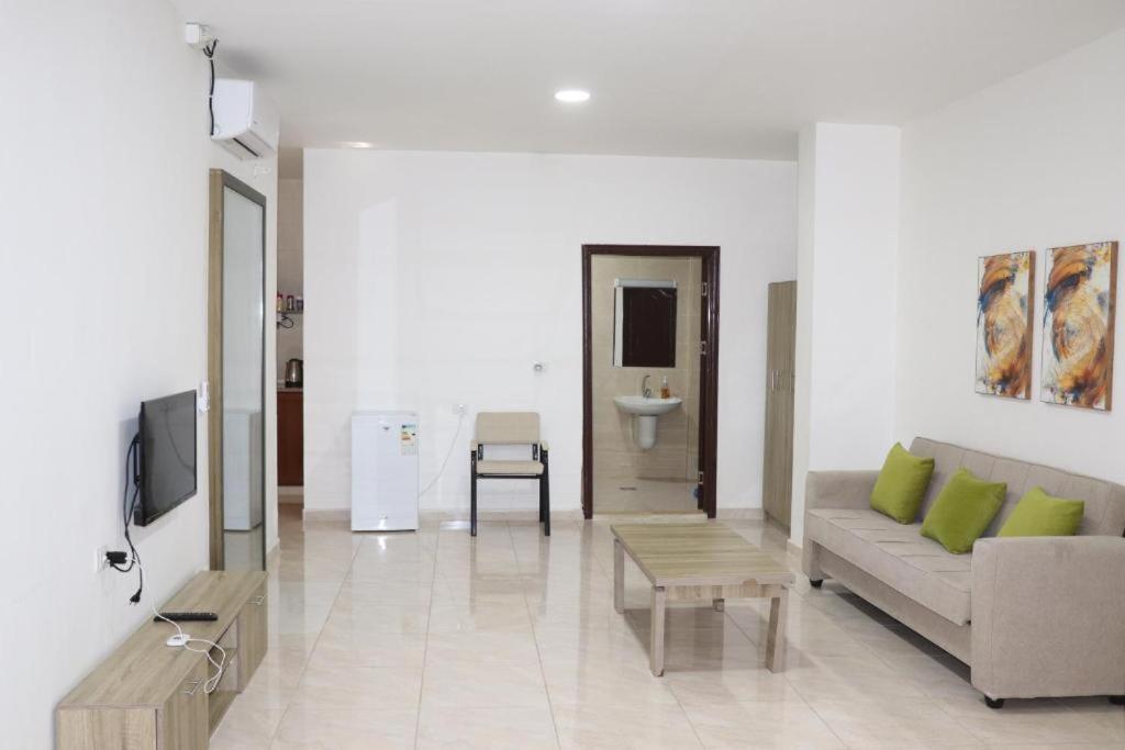 Salvador Dali Apartments Amman Extérieur photo